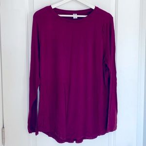 Old Navy Luxe XL Tall Long-sleeve T-shirt, Wine, curved hem, EUC